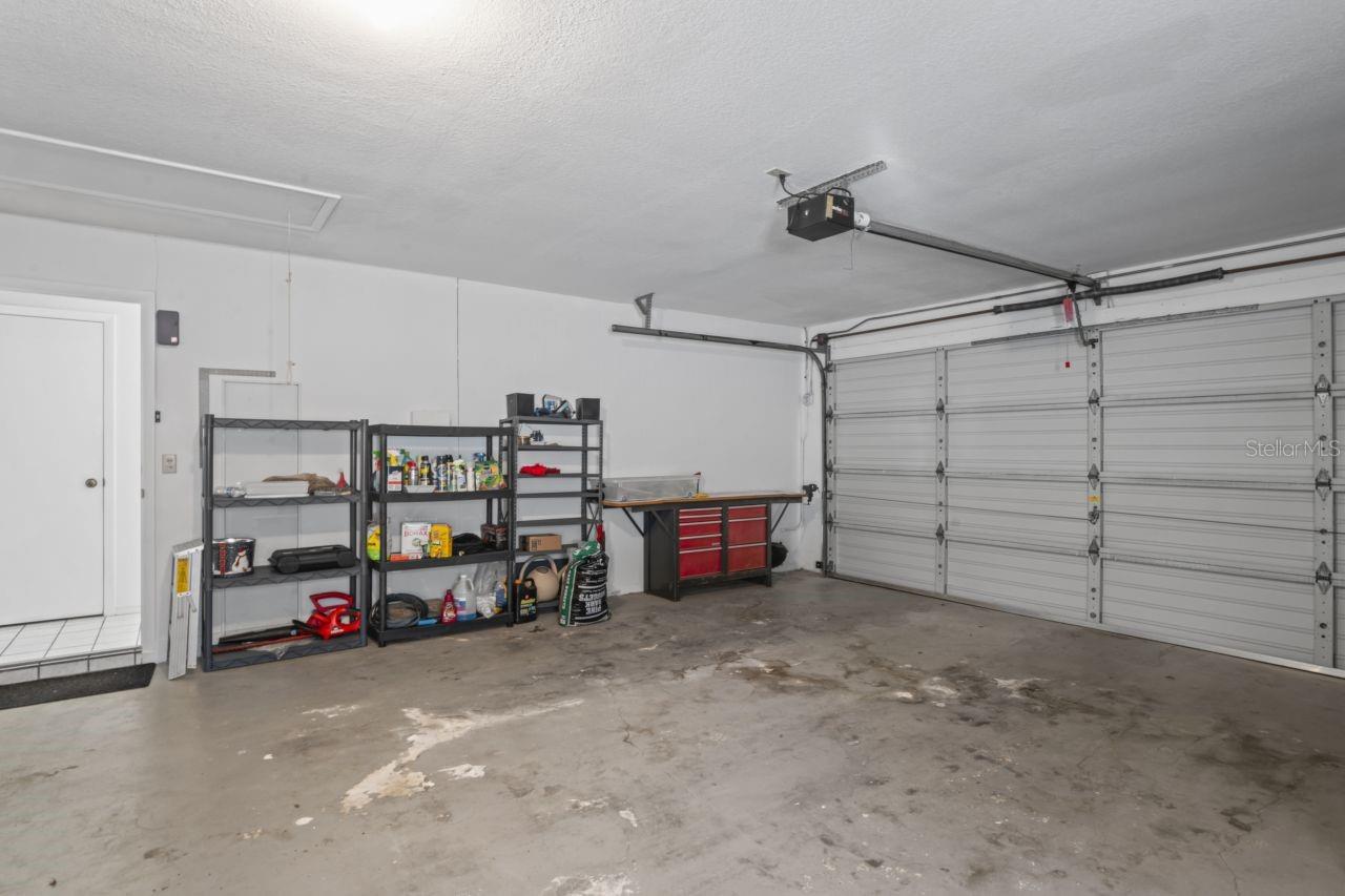 Image 23 of 64 For 9115 Glen Moor Lane