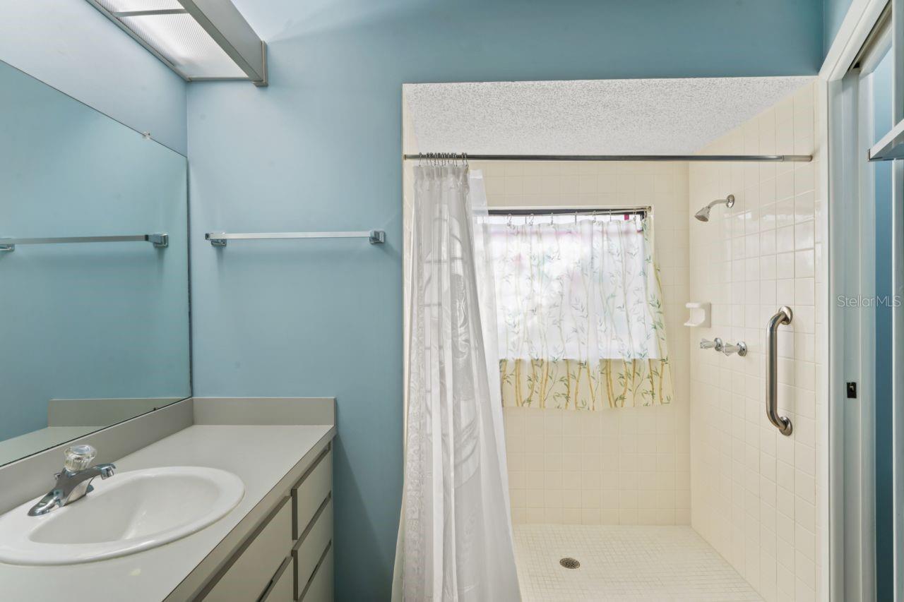 Image 30 of 64 For 9115 Glen Moor Lane