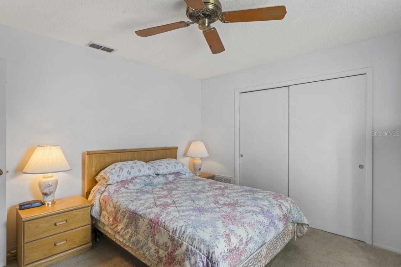 Image 34 of 64 For 9115 Glen Moor Lane