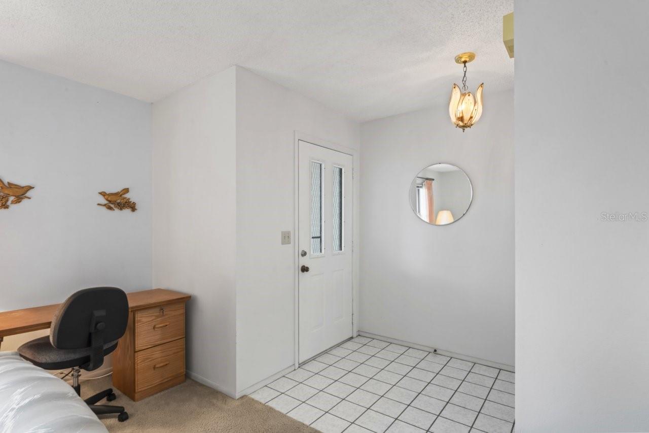 Image 40 of 64 For 9115 Glen Moor Lane