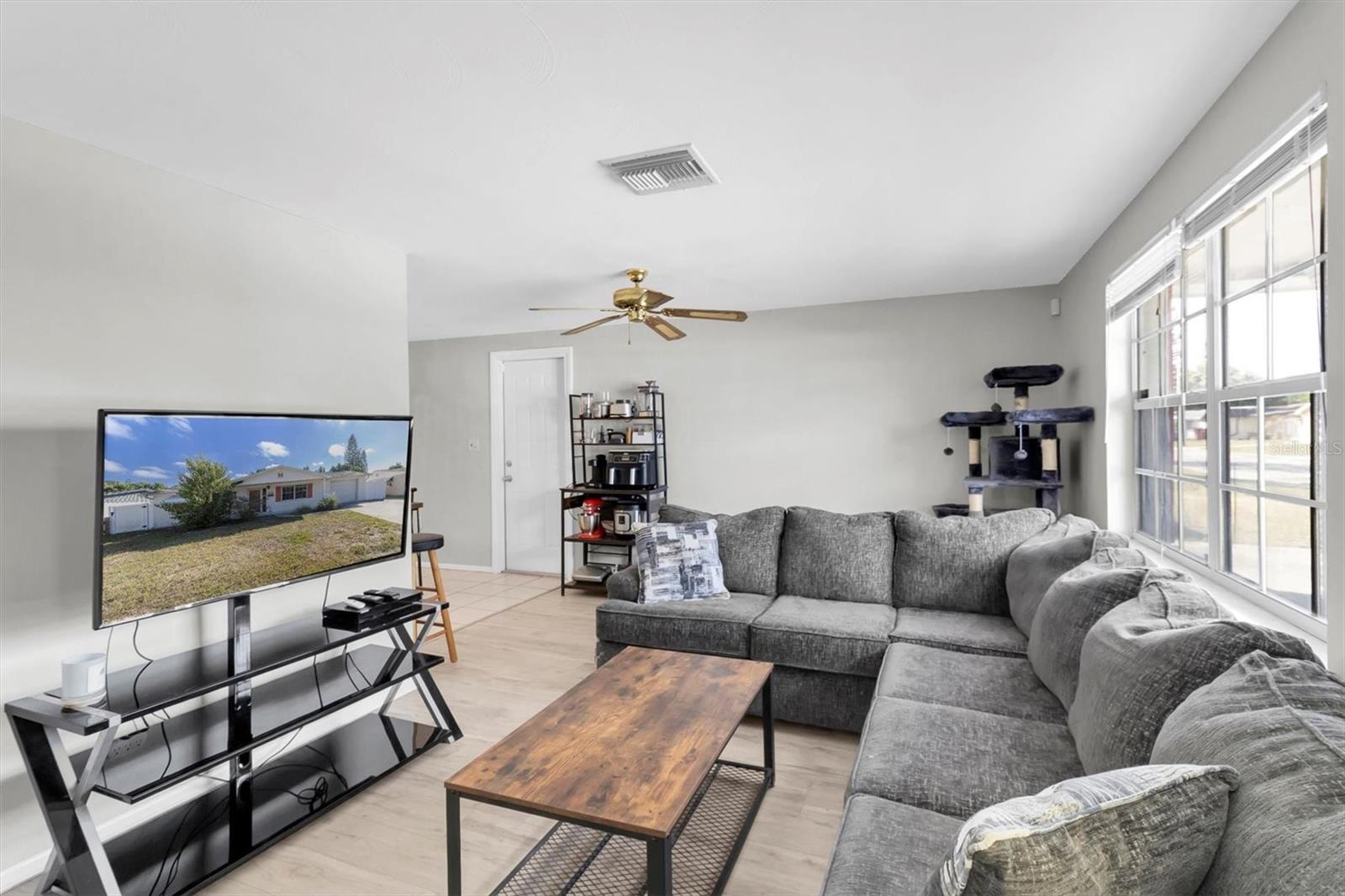 Image 6 of 28 For 3116 Fairmount Drive