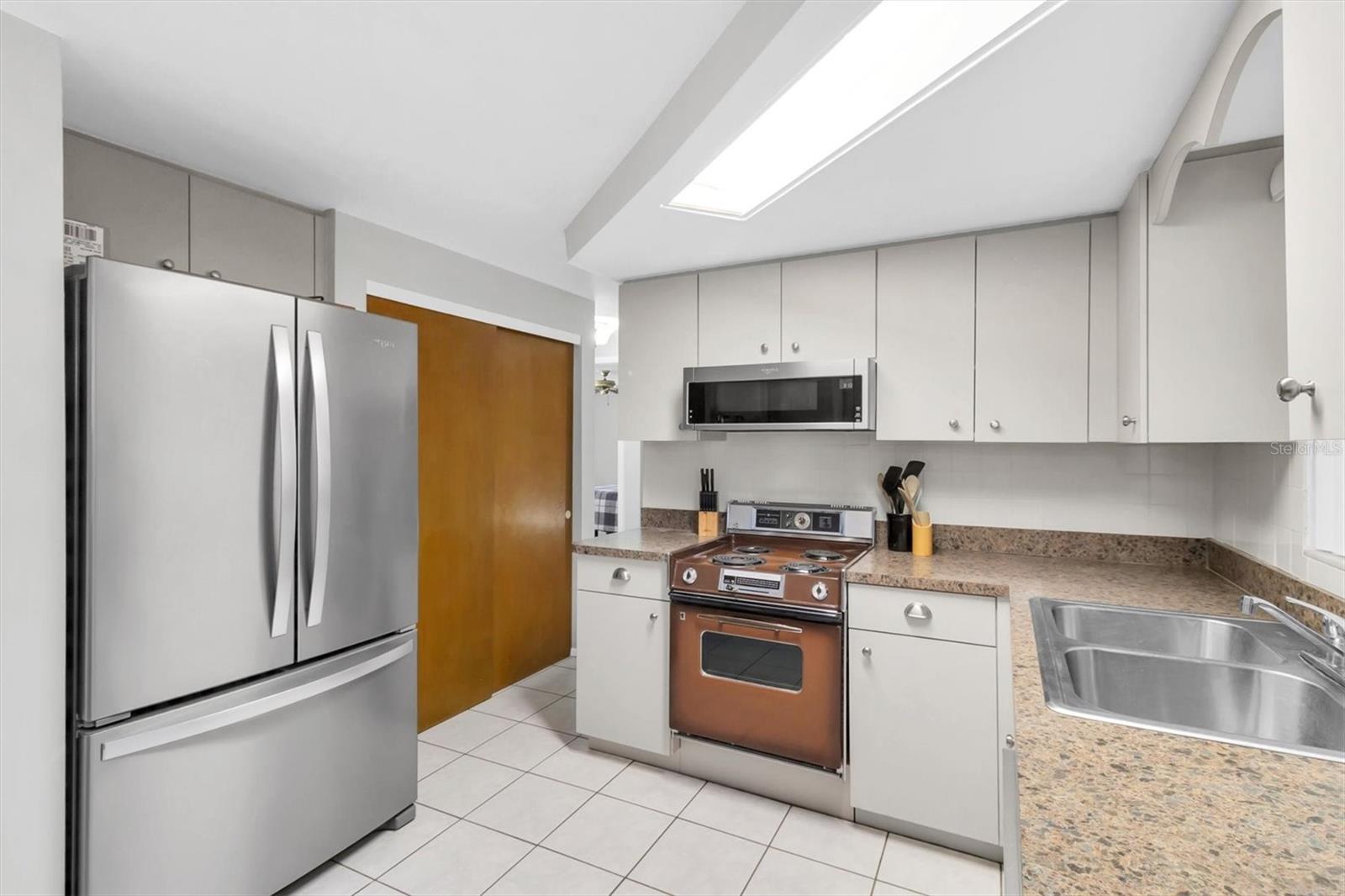 Image 8 of 28 For 3116 Fairmount Drive