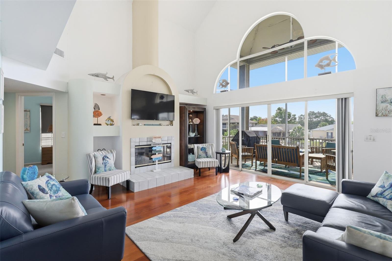 Image 10 of 35 For 7324 Islander Lane