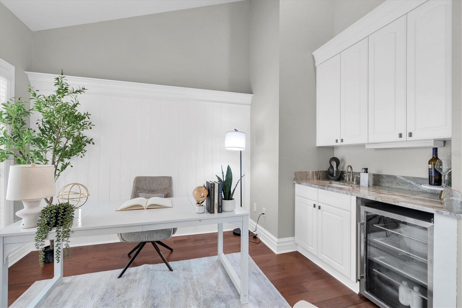 Image 28 of 63 For 11602 Lakeview Drive