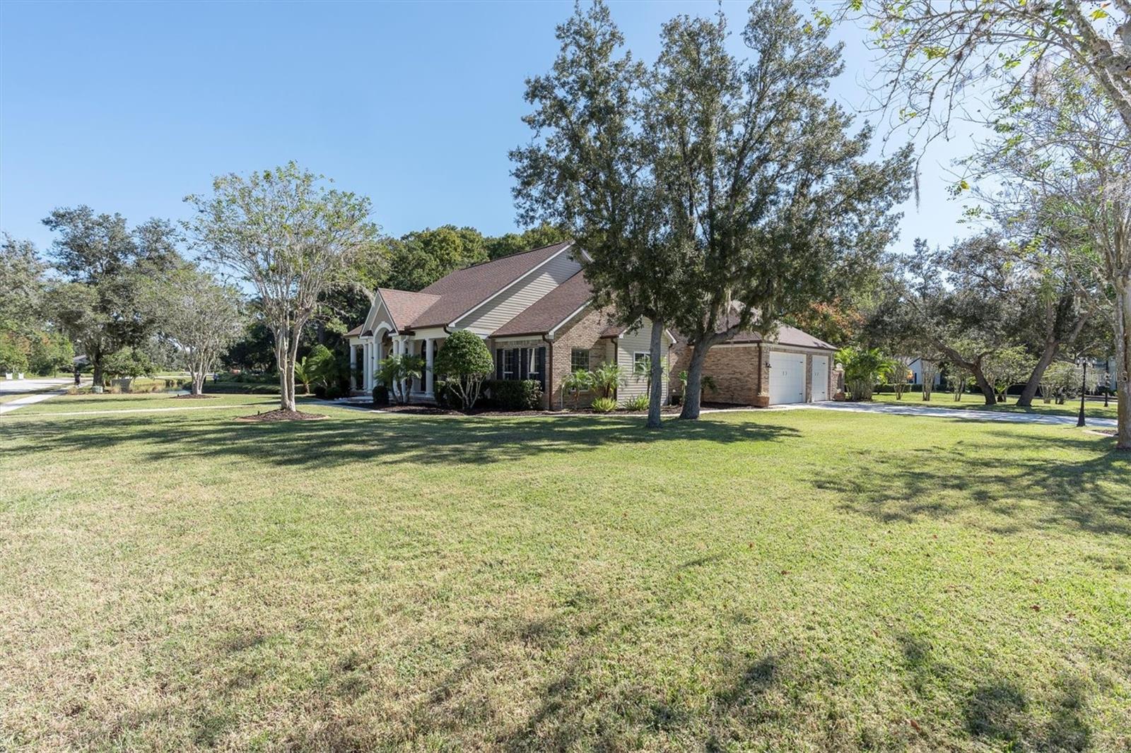 Image 53 of 63 For 11602 Lakeview Drive