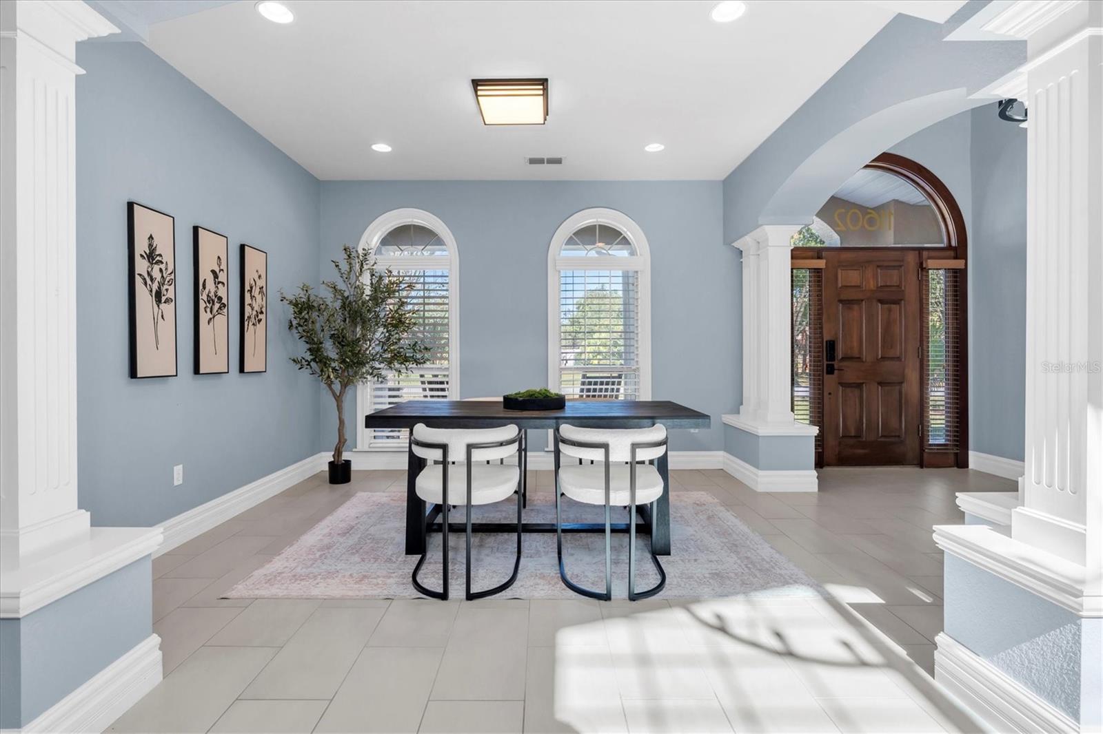 Image 7 of 63 For 11602 Lakeview Drive