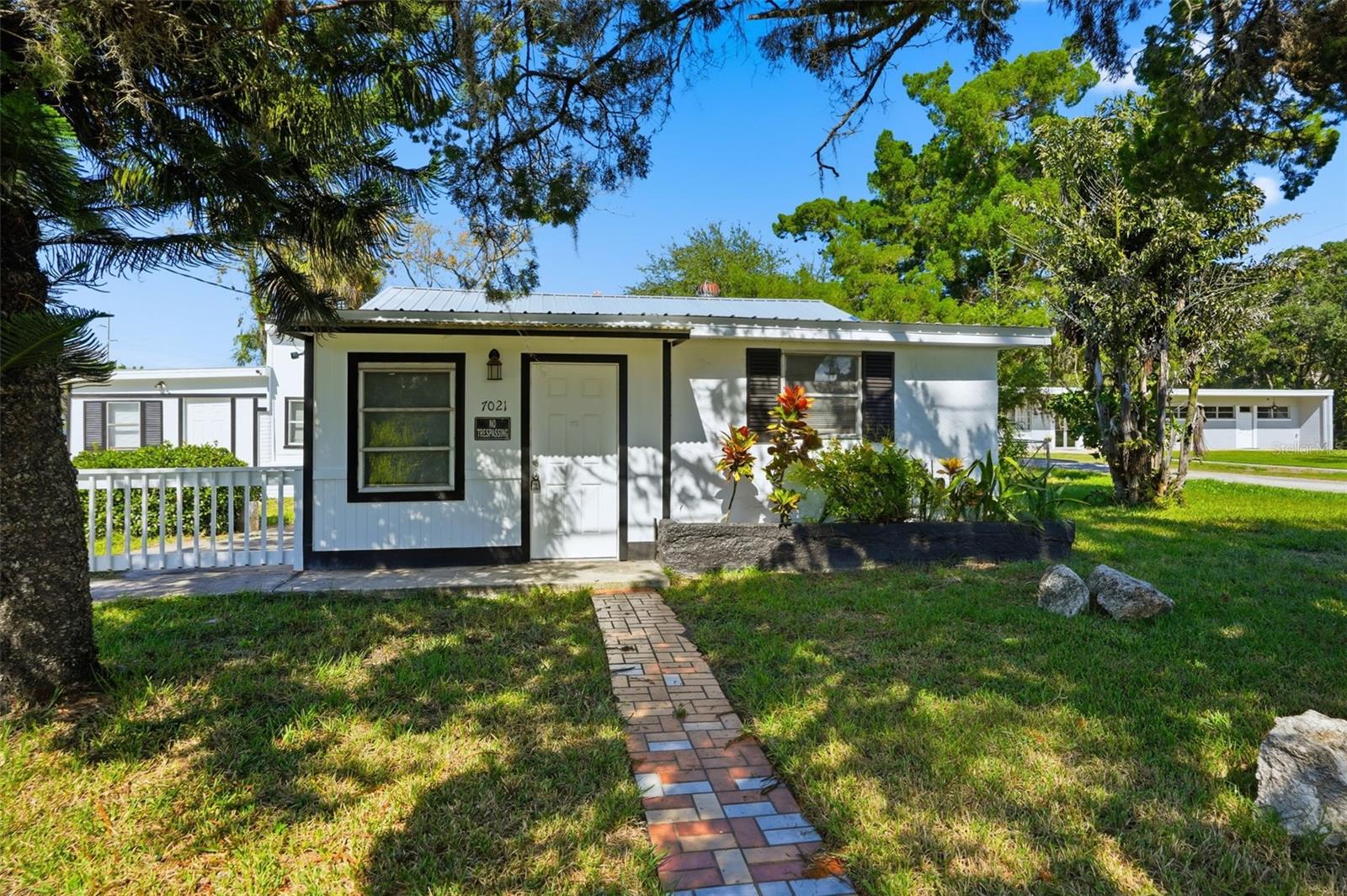 Image 3 of 34 For 7021 Hudson Avenue