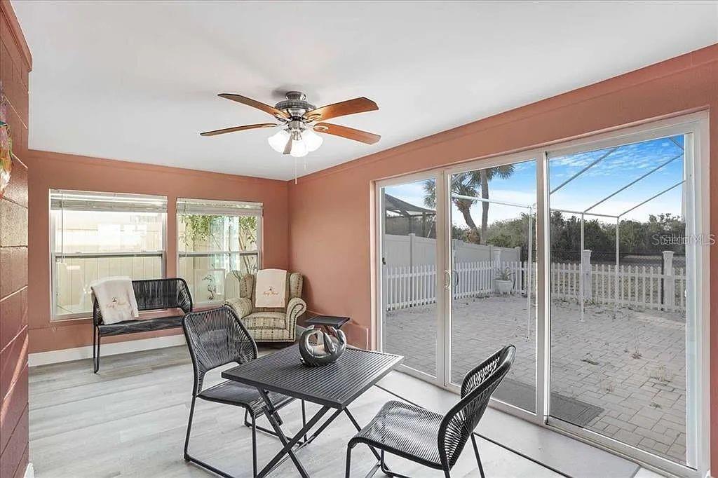 Image 18 of 23 For 4043 Topsail Trail