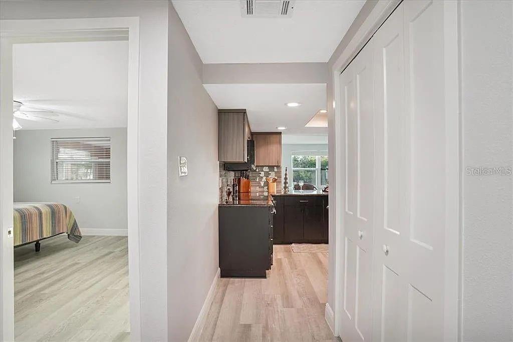 Image 4 of 23 For 4043 Topsail Trail