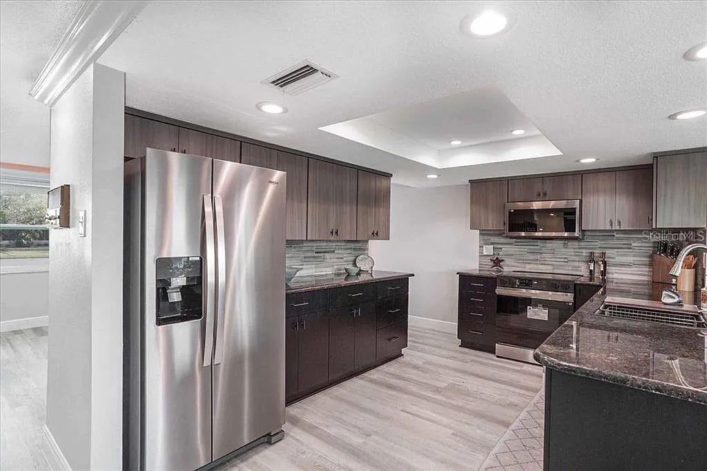 Image 9 of 23 For 4043 Topsail Trail