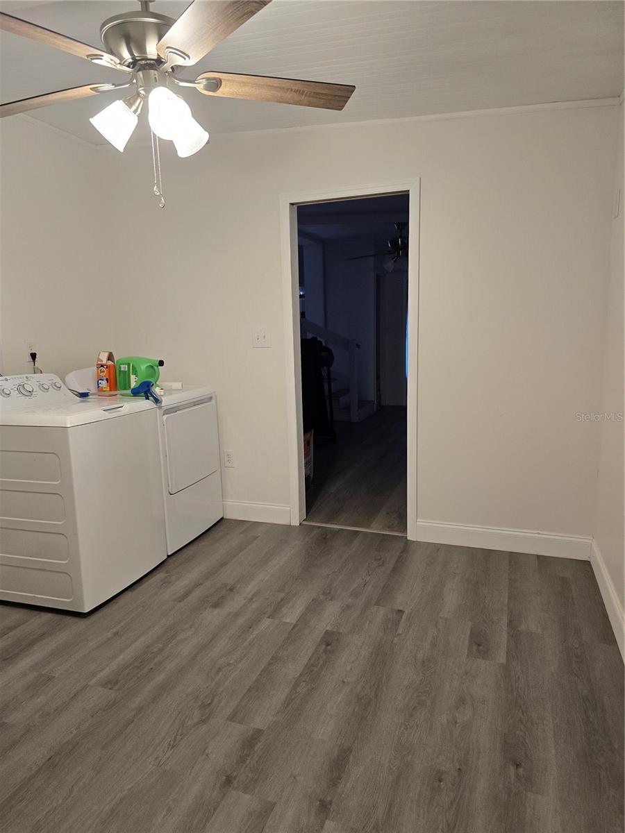 Image 3 of 9 For 9308 Stingray Drive