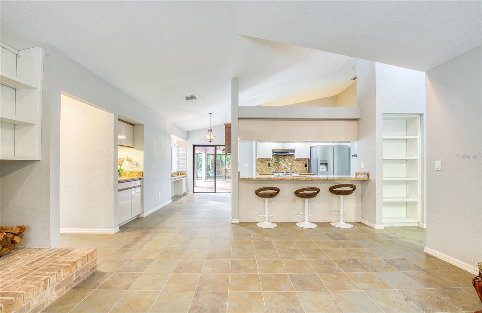 Image 13 of 58 For 44 Ridgecroft Lane