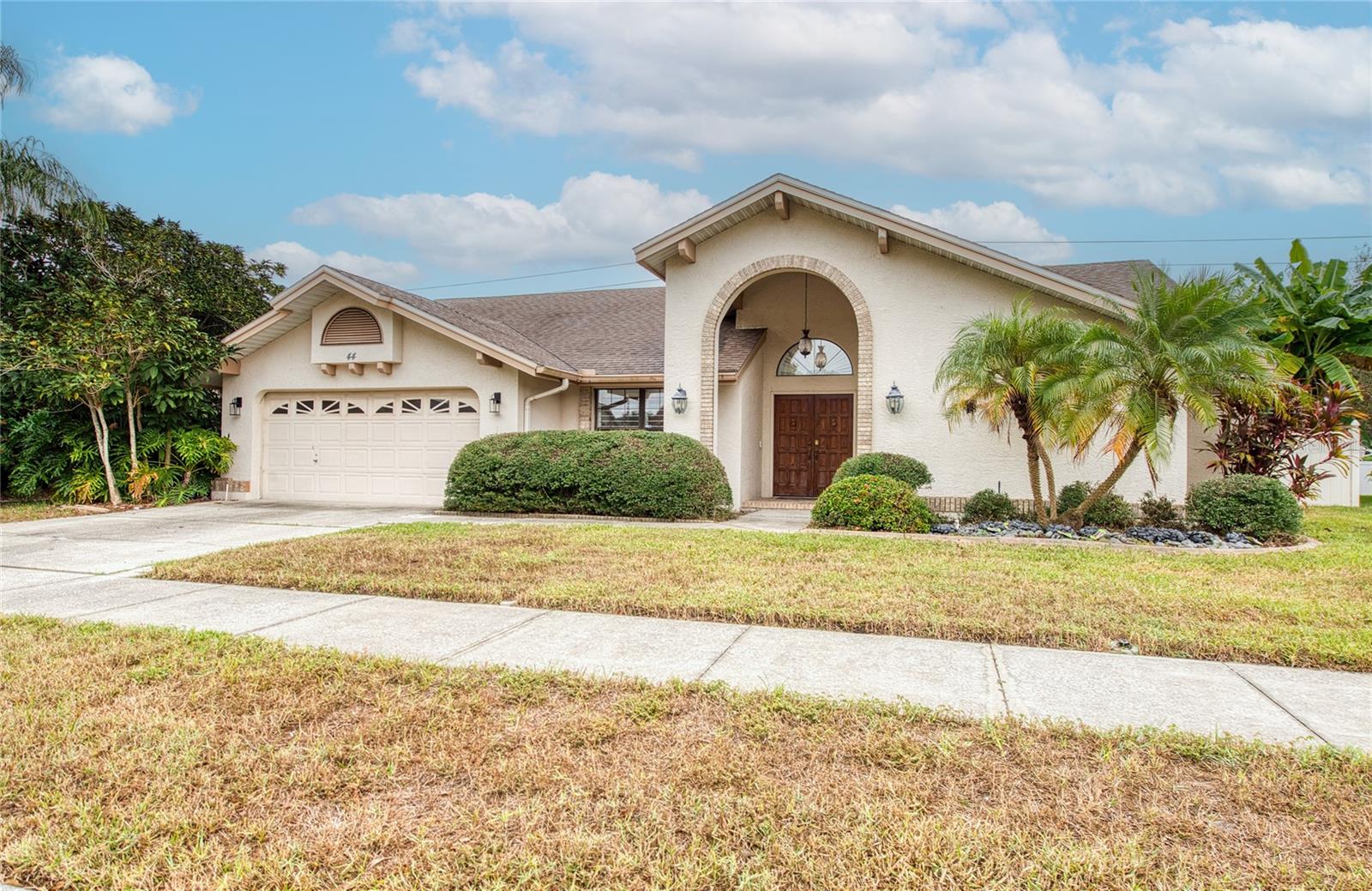 Image 2 of 58 For 44 Ridgecroft Lane