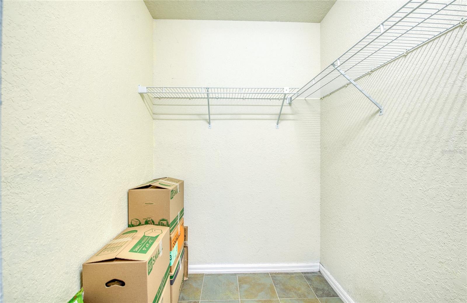 Image 39 of 58 For 44 Ridgecroft Lane