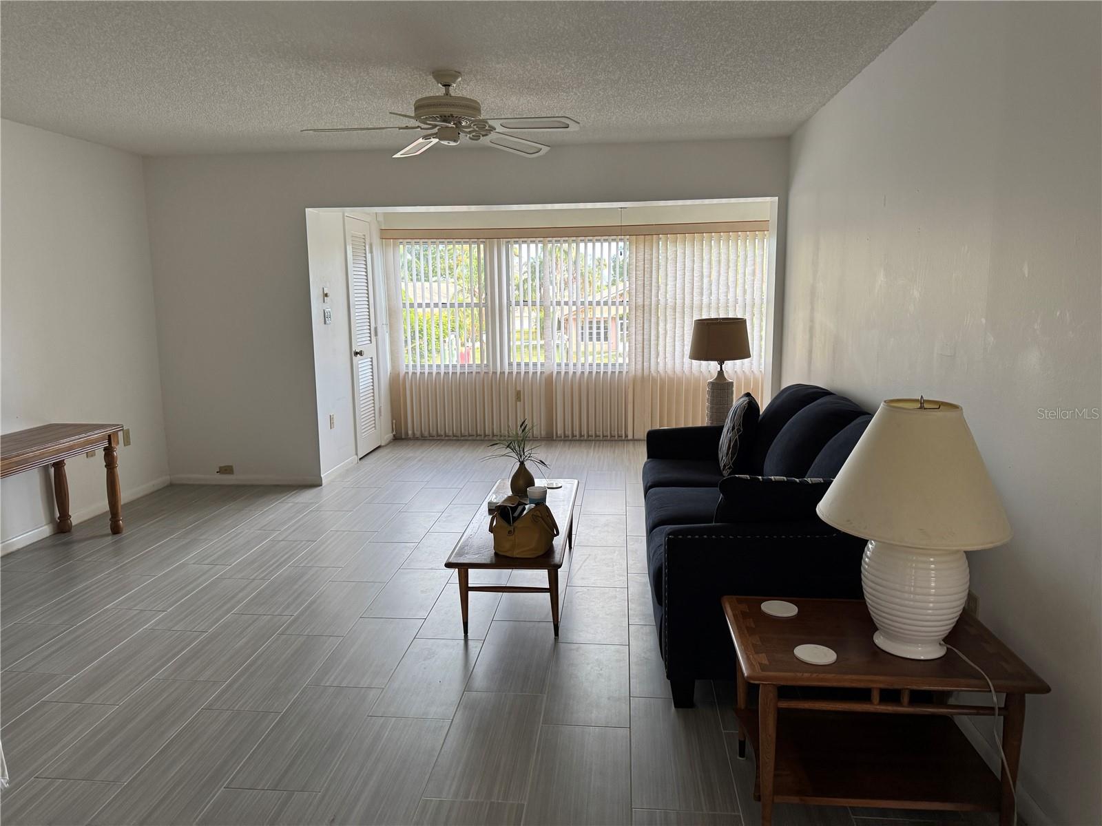 Image 6 of 17 For 4515 Marine Parkway 206