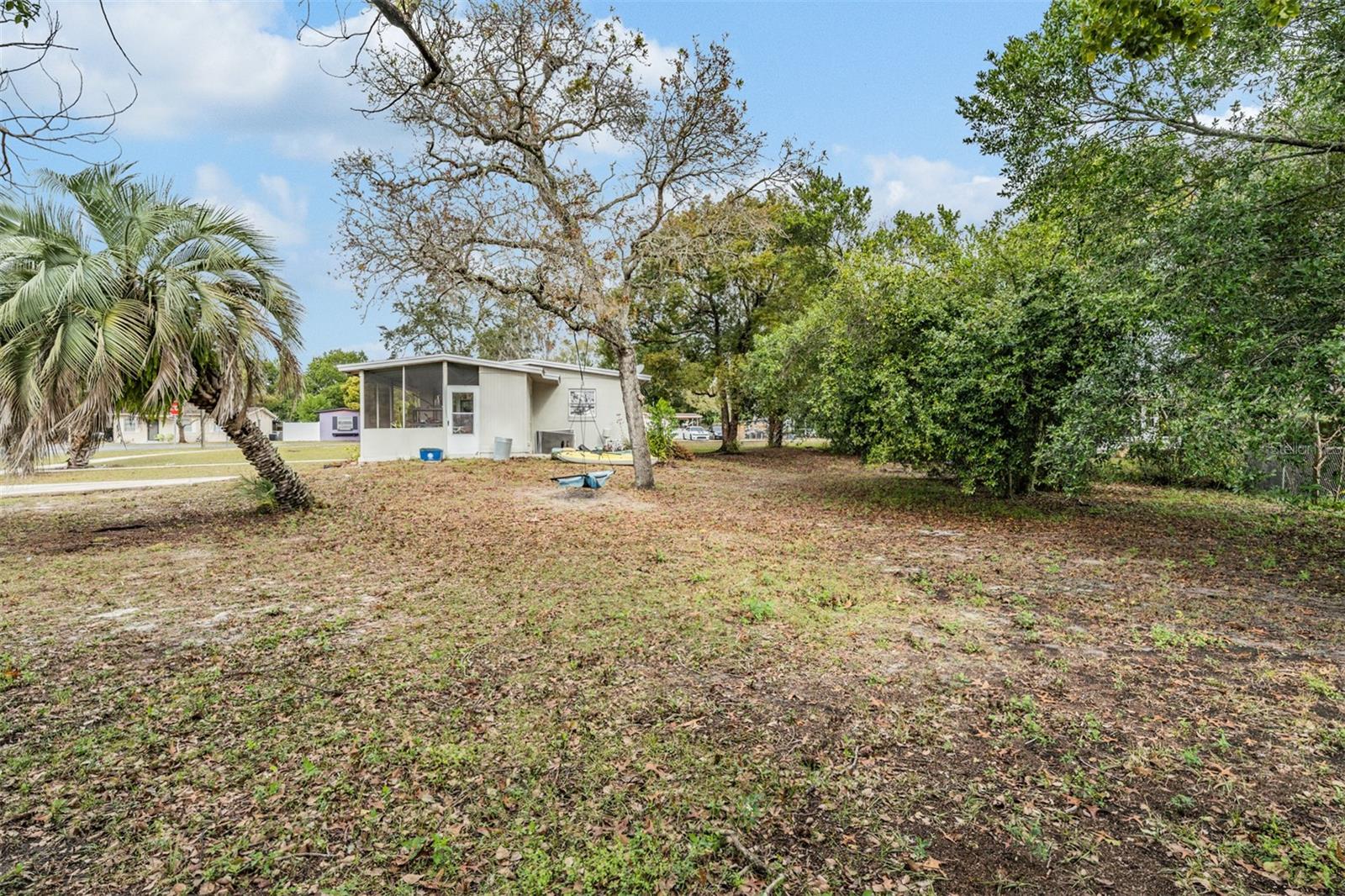 Image 14 of 15 For 6985 Merrick Lane