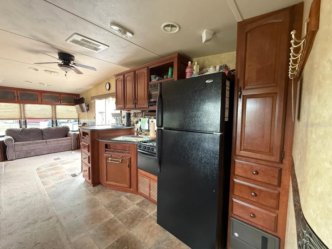 Image 6 of 15 For 9517 Black Bear Drive