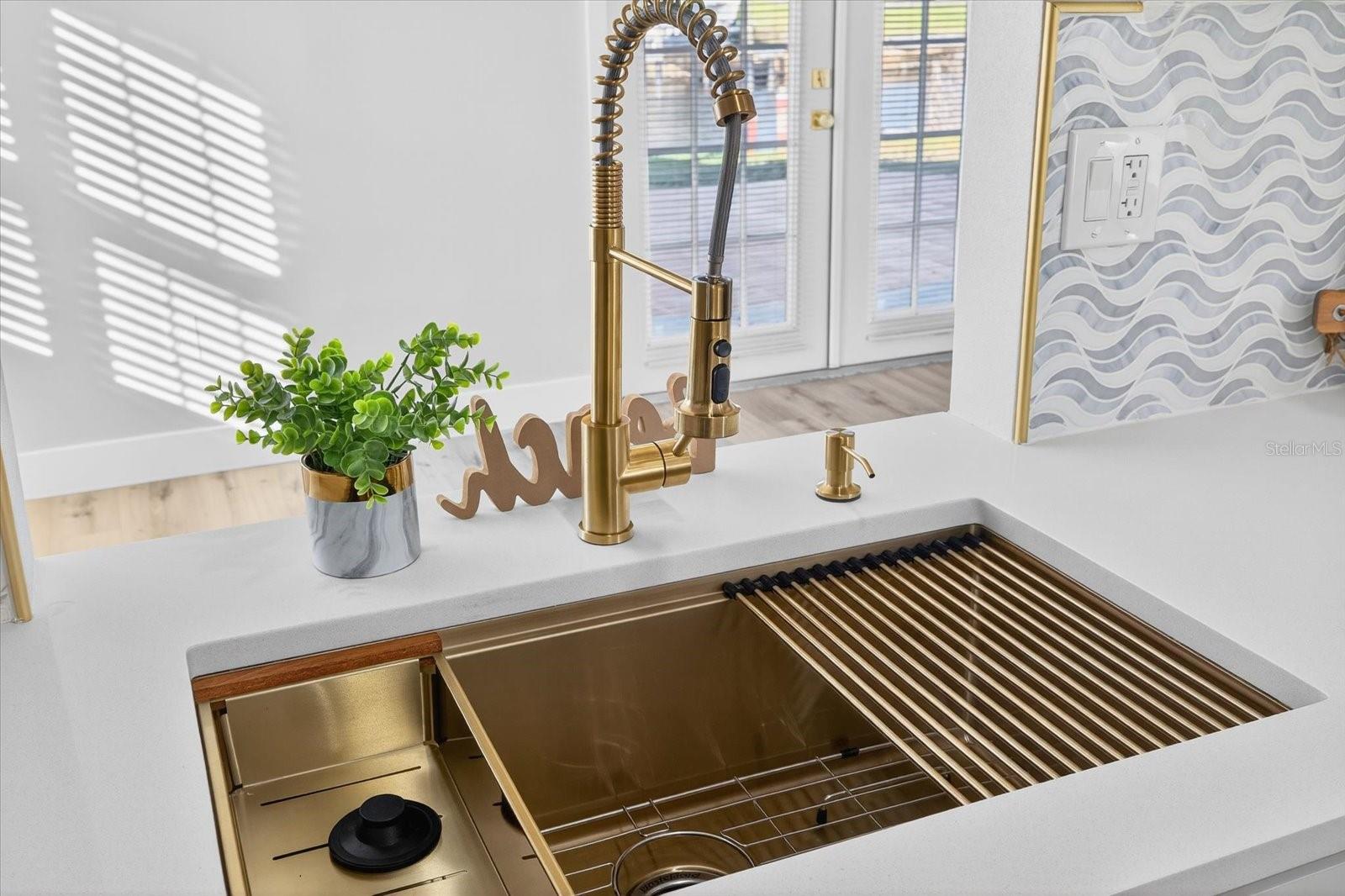 Image 15 of 77 For 4153 Headsail Drive