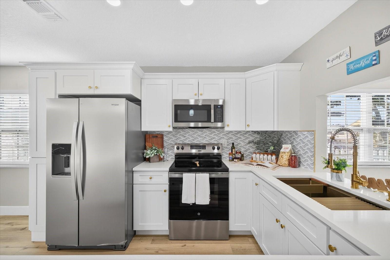 Image 17 of 77 For 4153 Headsail Drive