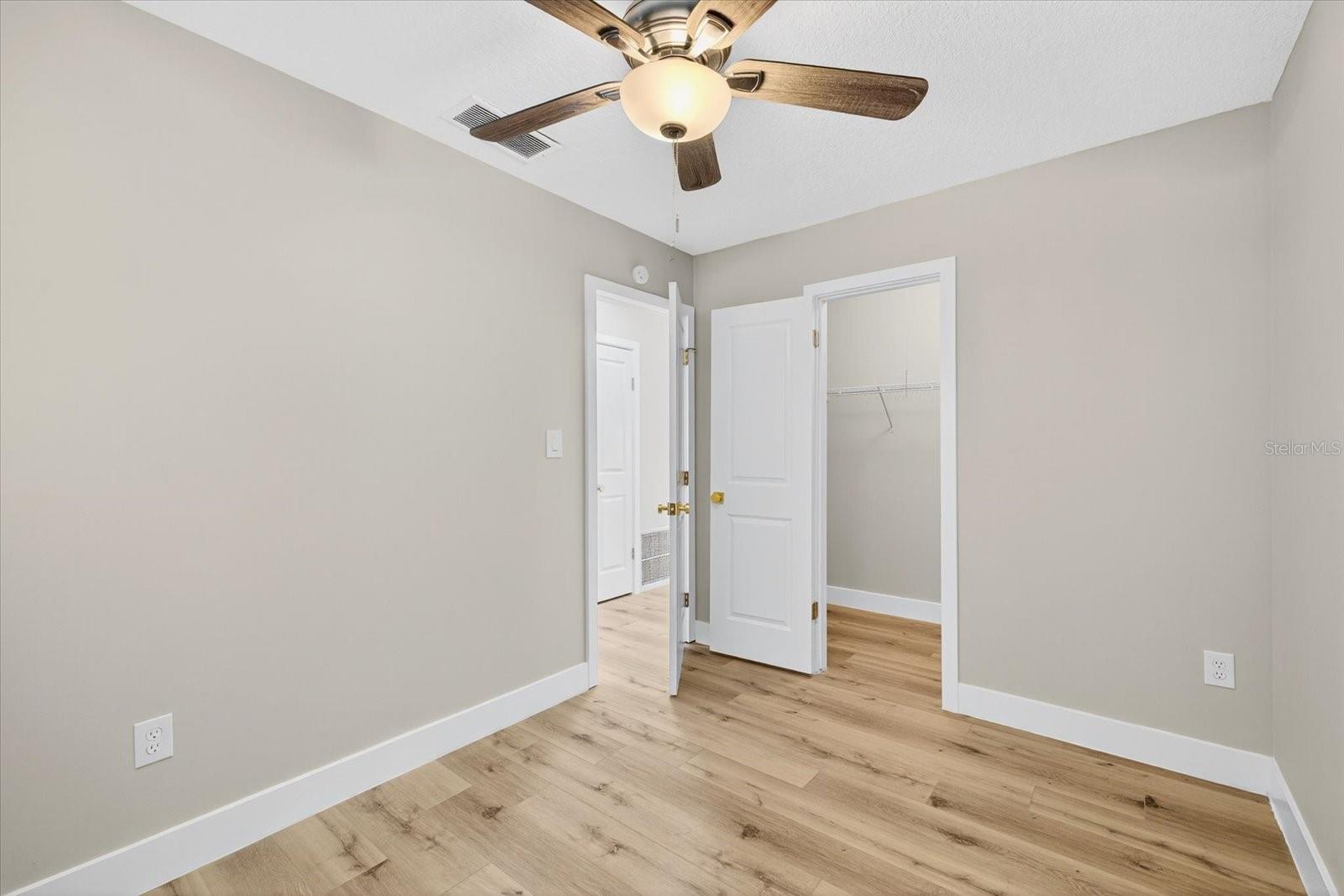 Image 20 of 77 For 4153 Headsail Drive