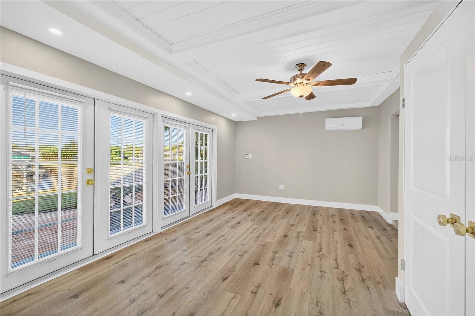 Image 28 of 77 For 4153 Headsail Drive