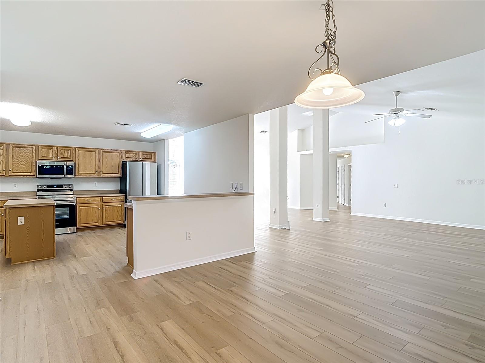 Image 23 of 77 For 207 Linder Drive