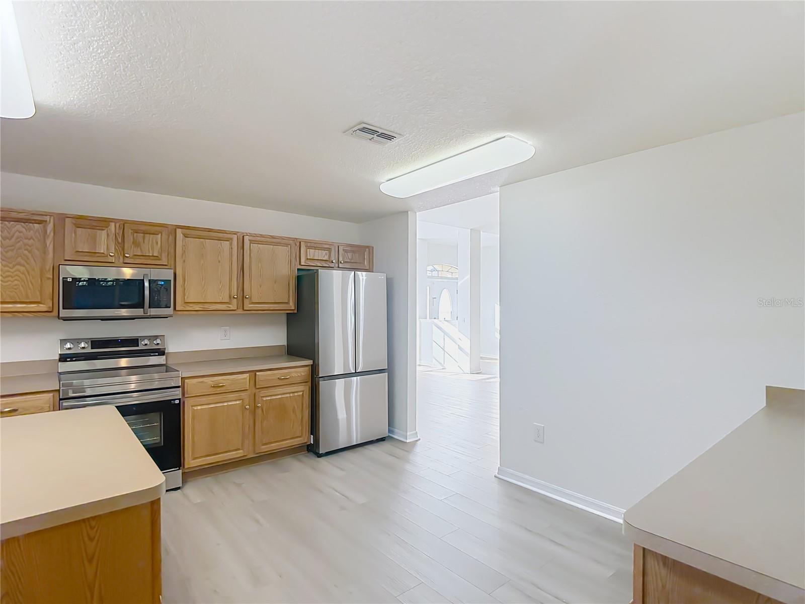 Image 26 of 77 For 207 Linder Drive