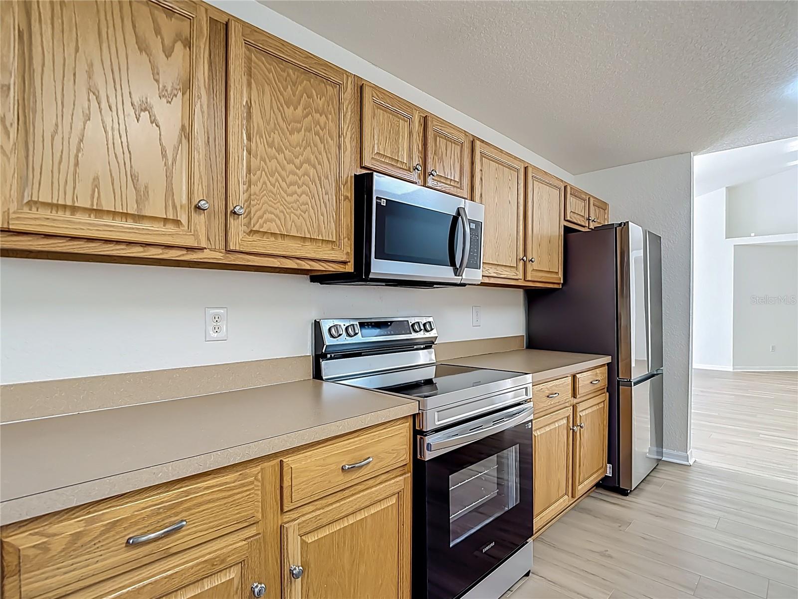 Image 31 of 77 For 207 Linder Drive