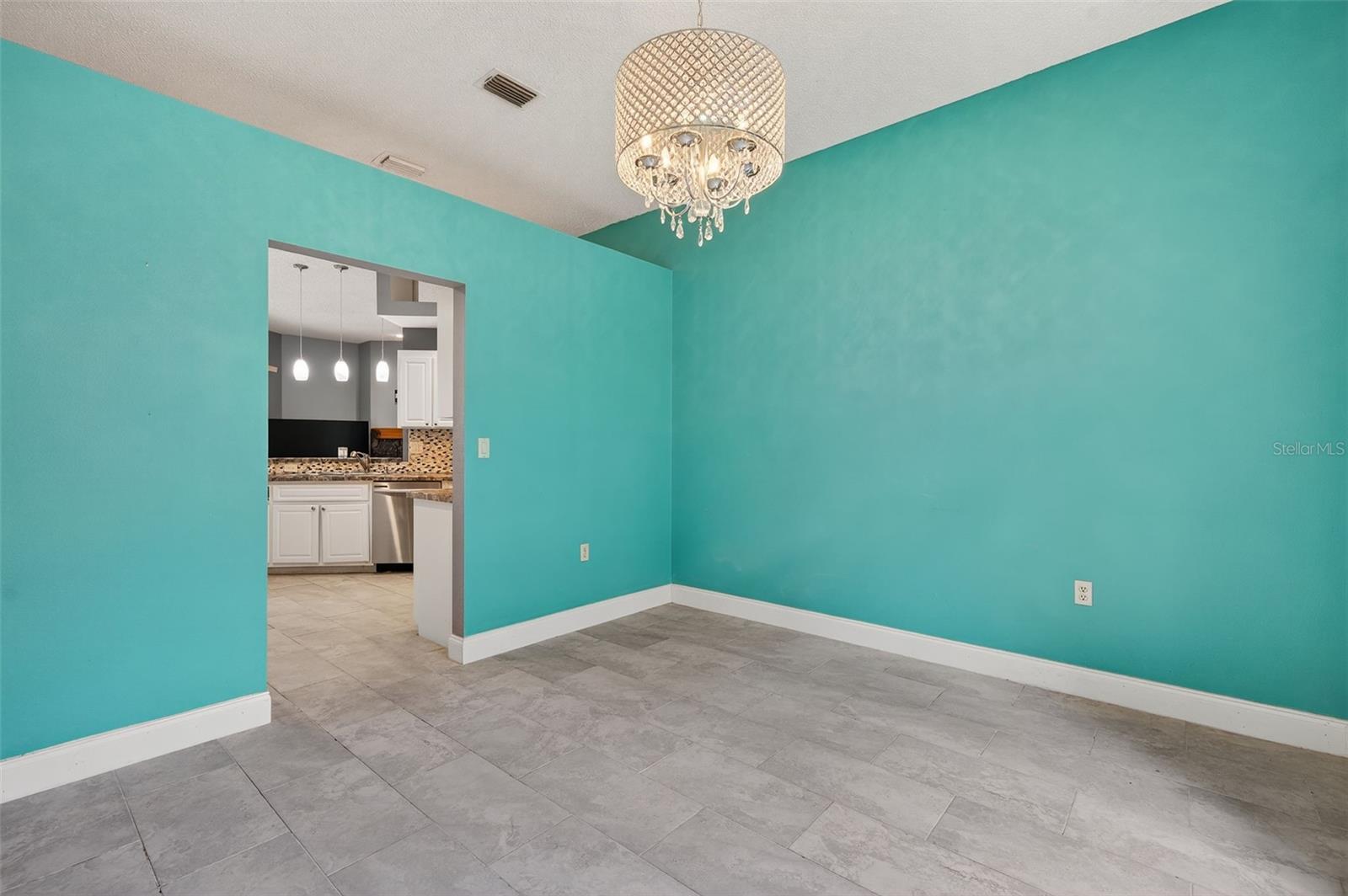 Image 14 of 90 For 11031 Nottingham Forest Drive