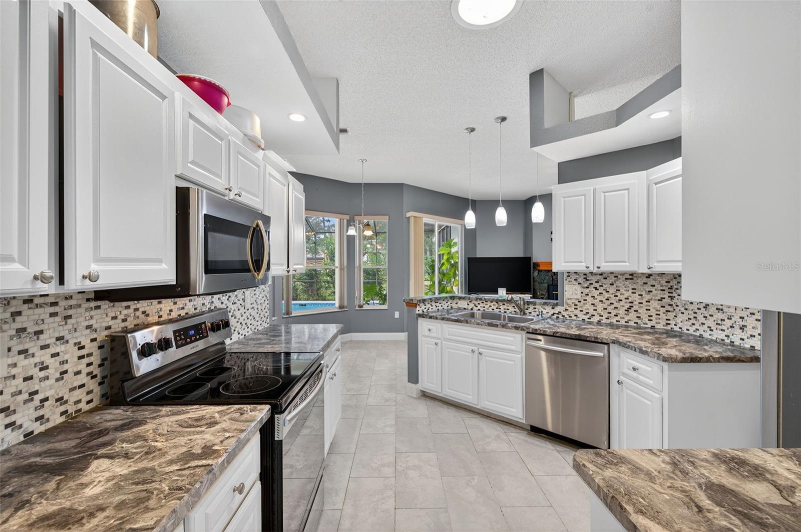 Image 25 of 90 For 11031 Nottingham Forest Drive