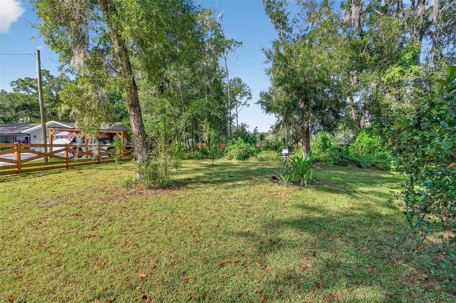 Image 62 of 90 For 11031 Nottingham Forest Drive