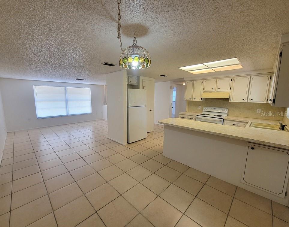 Image 7 of 17 For 7221 Stone Road