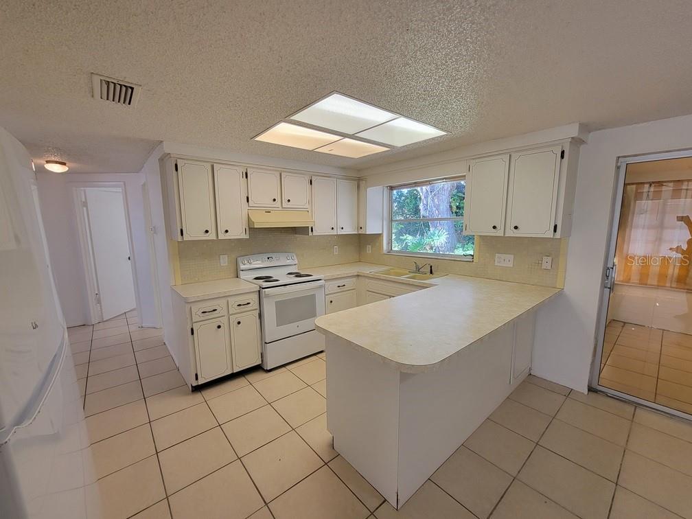 Image 8 of 17 For 7221 Stone Road