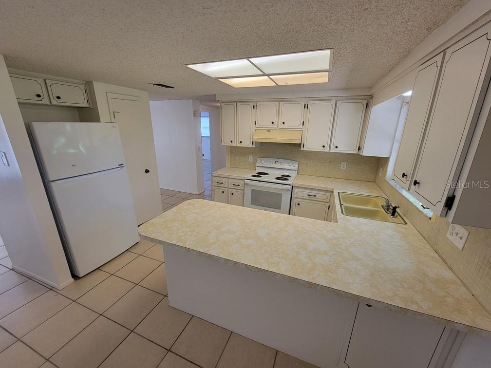 Image 9 of 17 For 7221 Stone Road