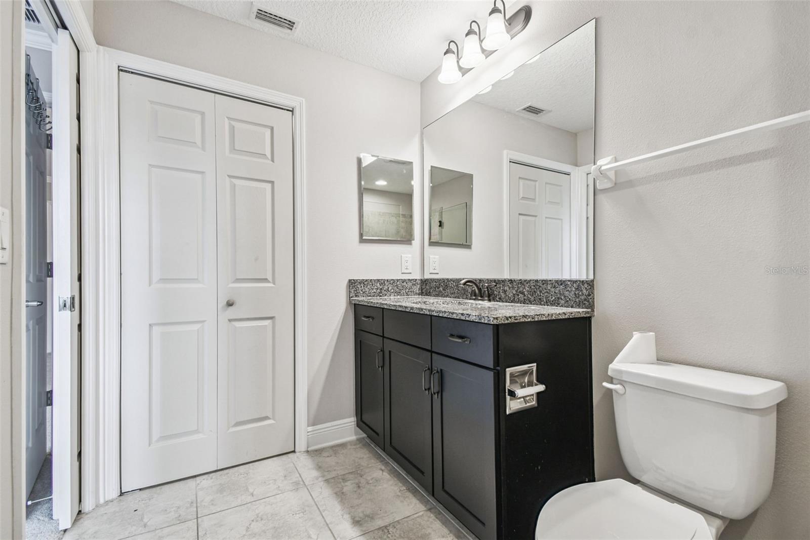 Image 22 of 25 For 12508 Rangeland Boulevard