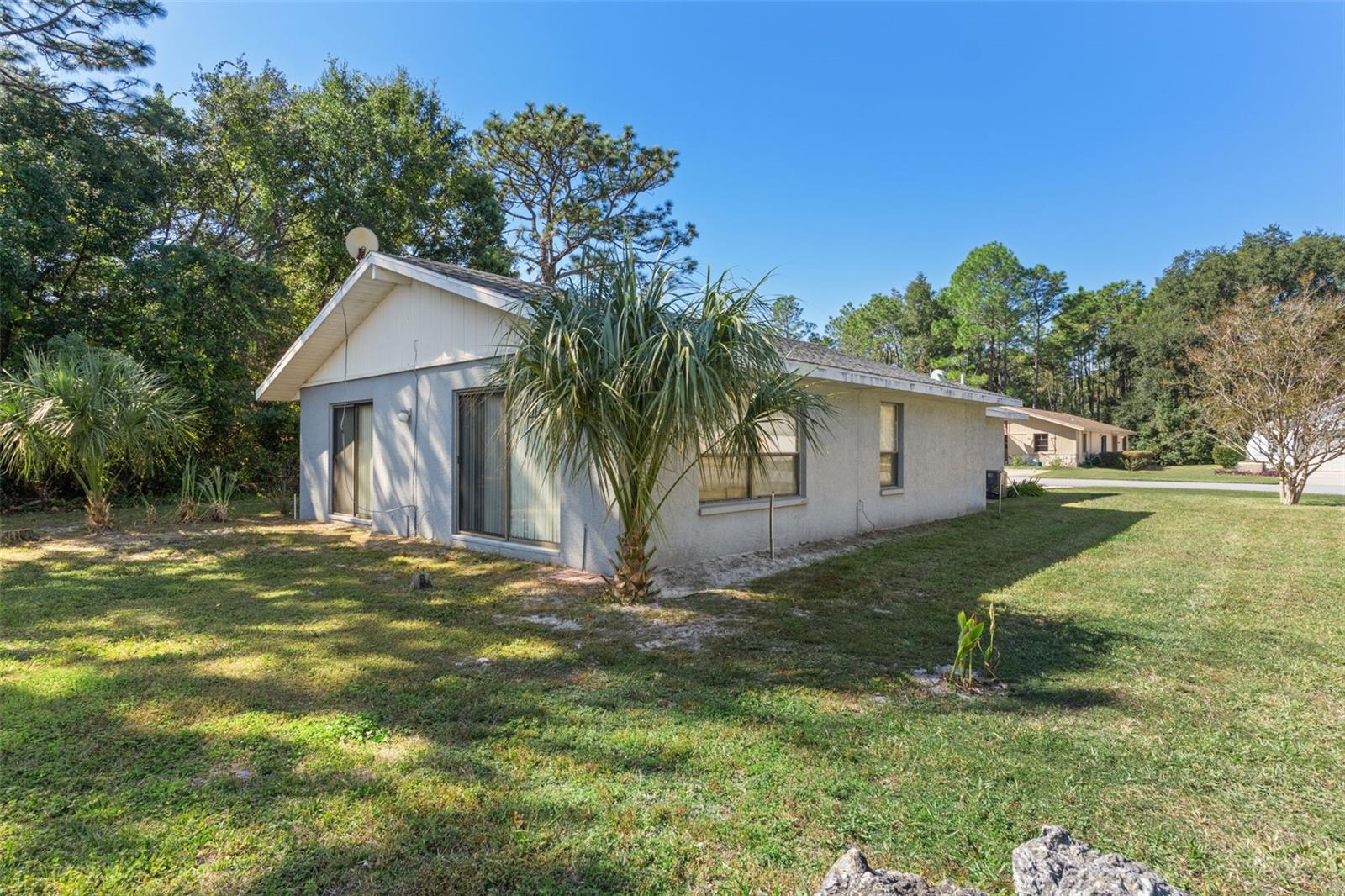 Image 33 of 56 For 72 Chinaberry Circle