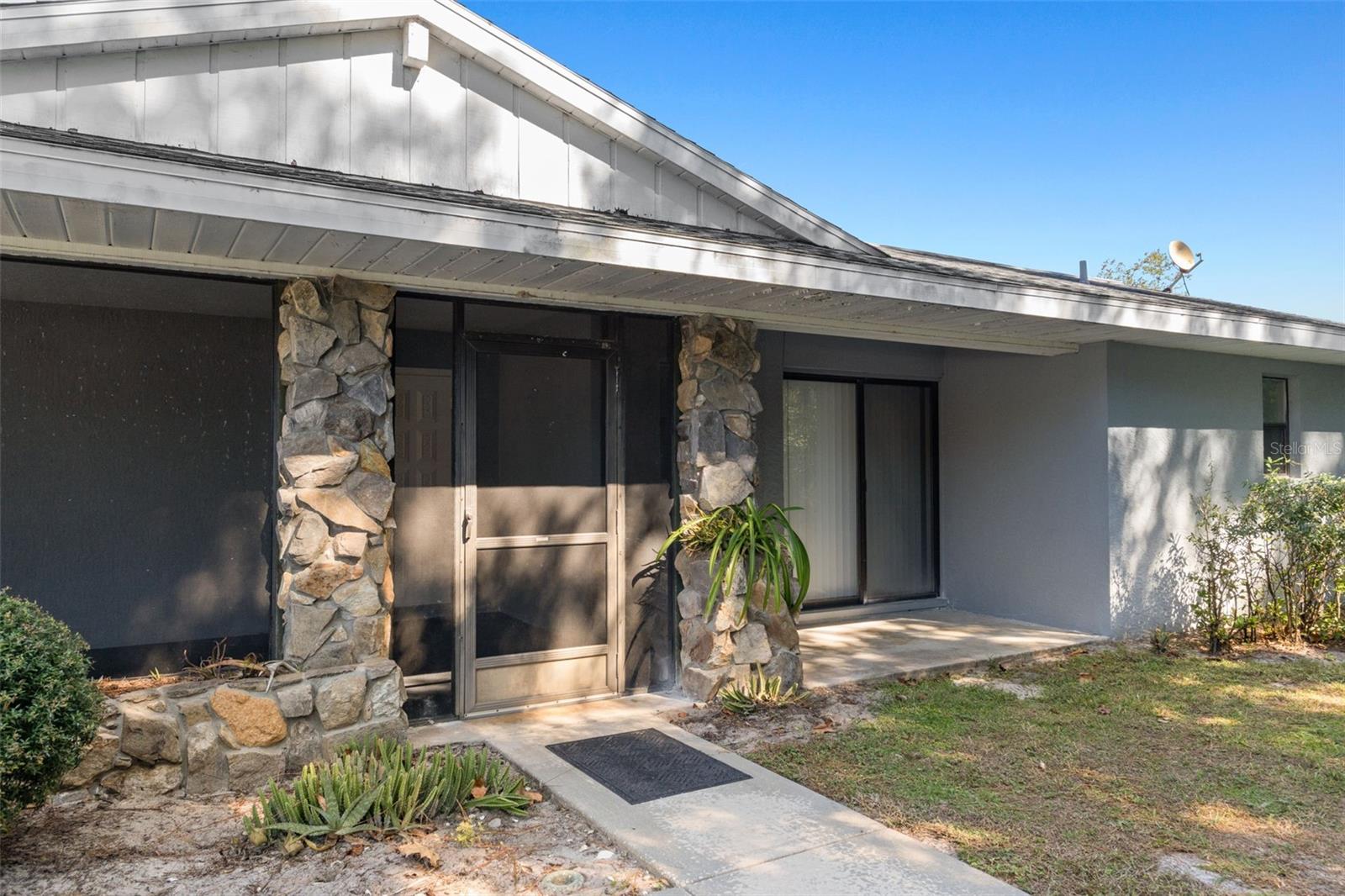 Image 4 of 56 For 72 Chinaberry Circle