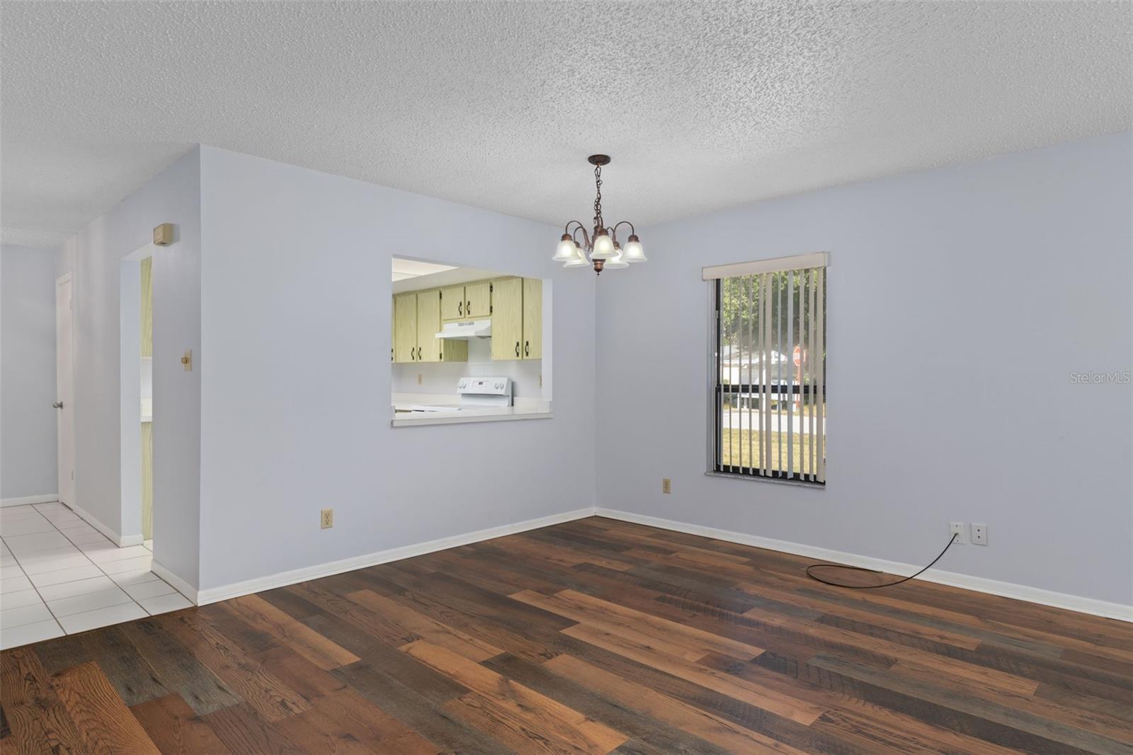 Image 8 of 56 For 72 Chinaberry Circle