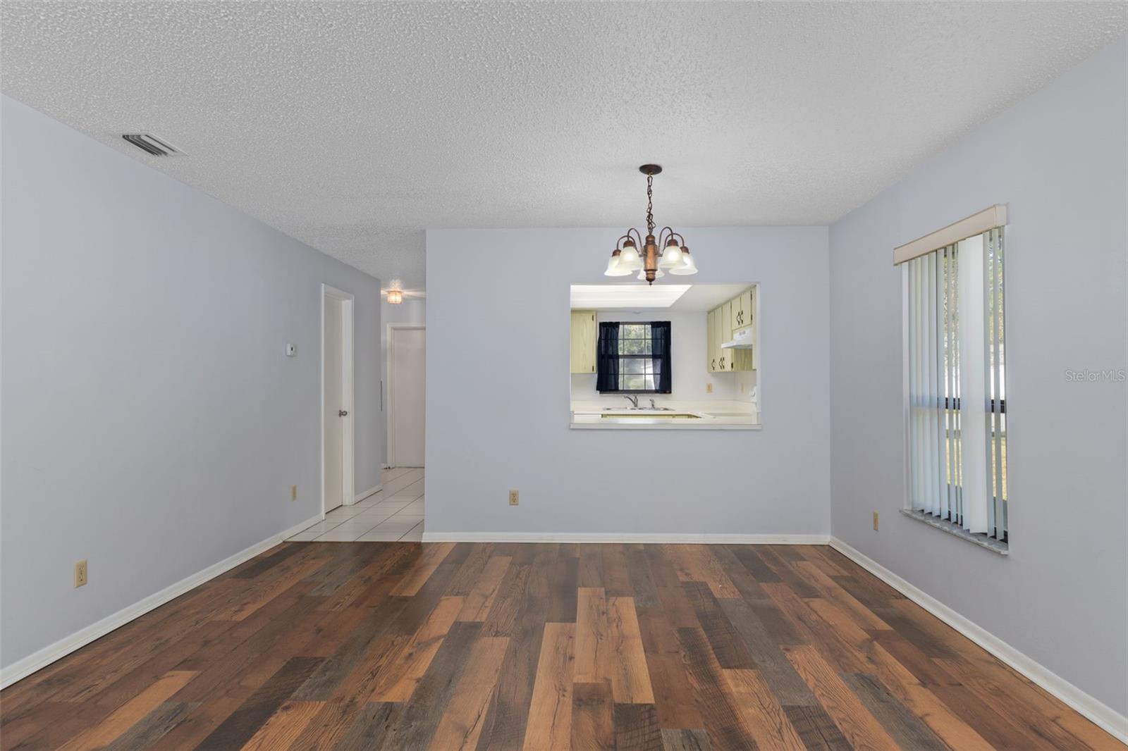 Image 9 of 56 For 72 Chinaberry Circle