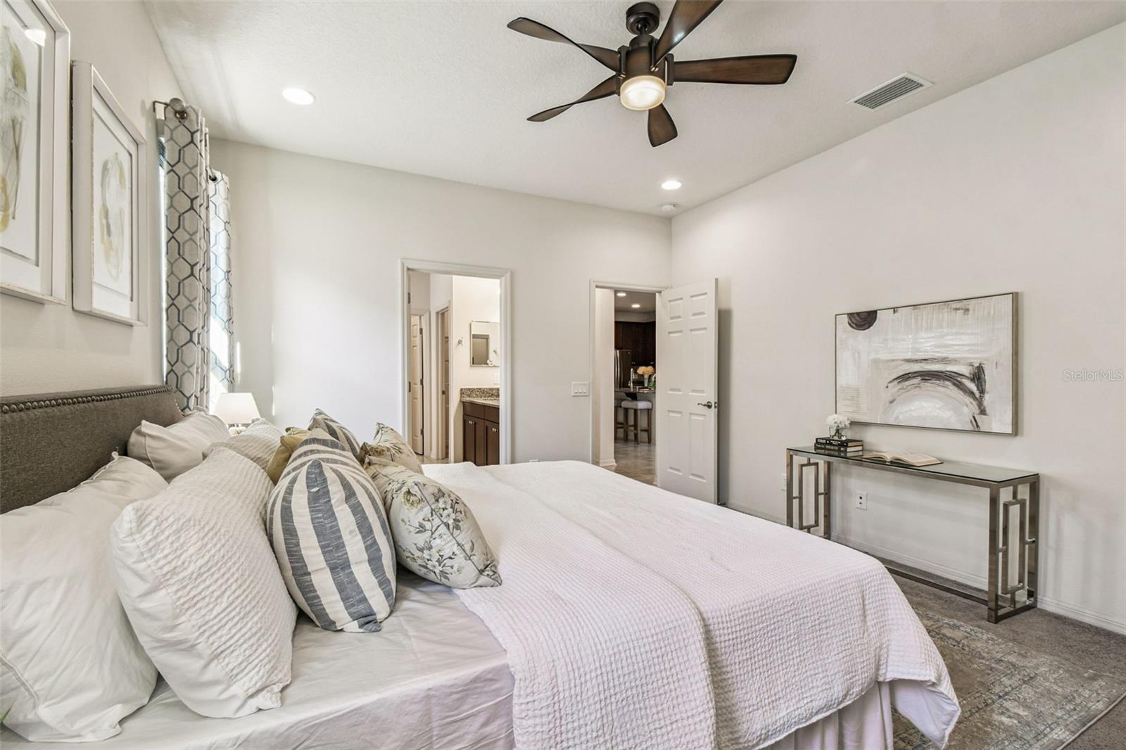 Listing photo id 40 for 3023 Puller Trail