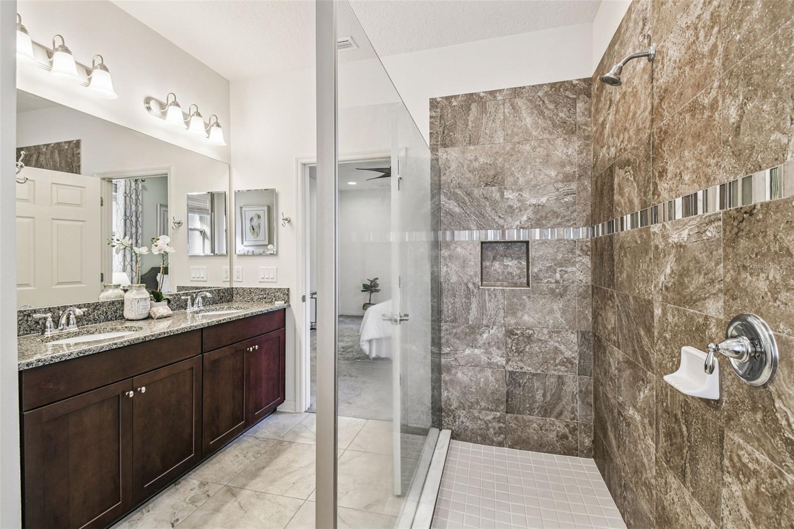 Listing photo id 42 for 3023 Puller Trail