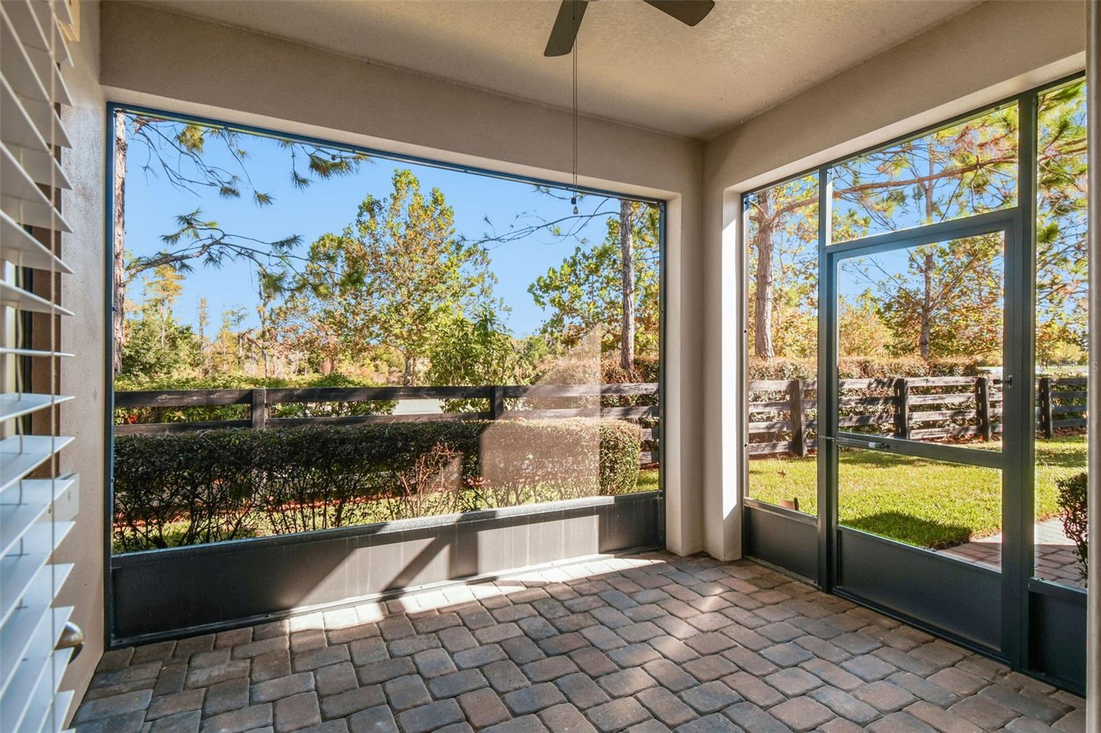 Listing photo id 3 for 3023 Puller Trail