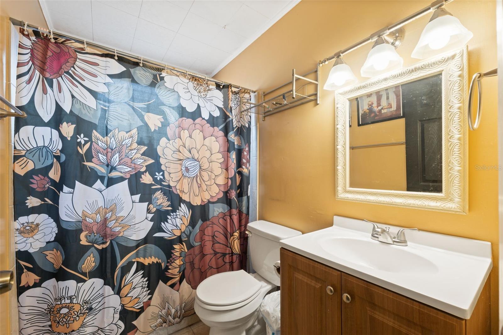 Image 10 of 68 For 7002 Eisenhower Street