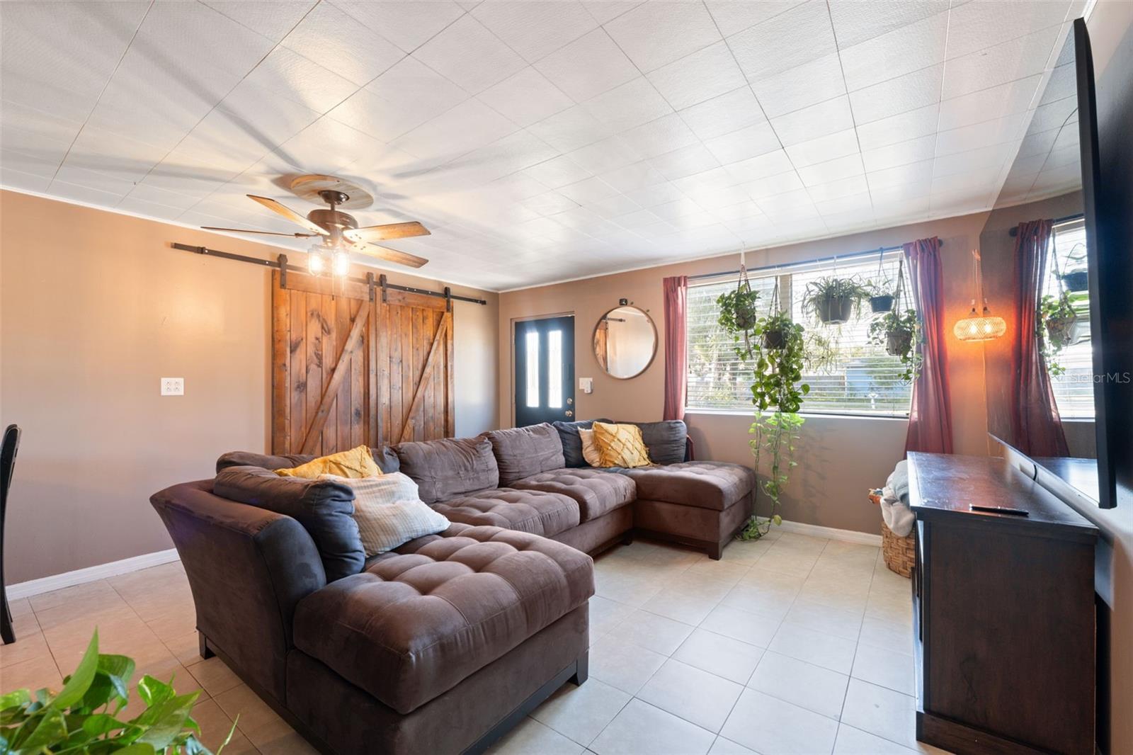 Image 3 of 68 For 7002 Eisenhower Street