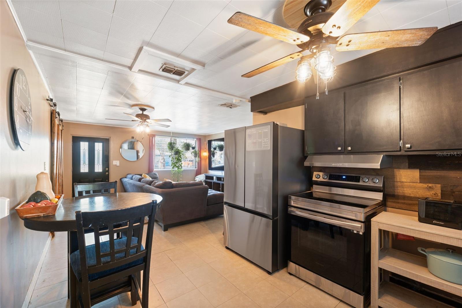 Image 6 of 68 For 7002 Eisenhower Street