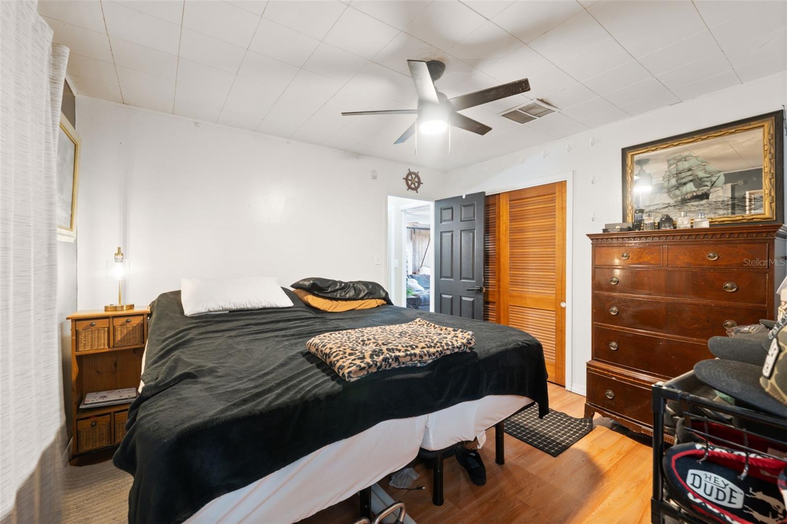 Image 7 of 68 For 7002 Eisenhower Street