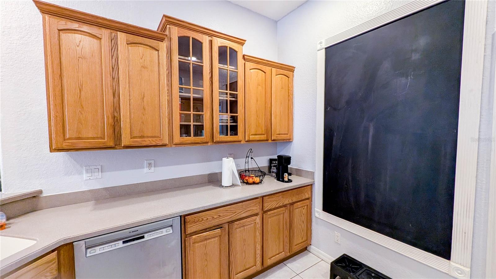 Image 13 of 44 For 16475 Kids Ave