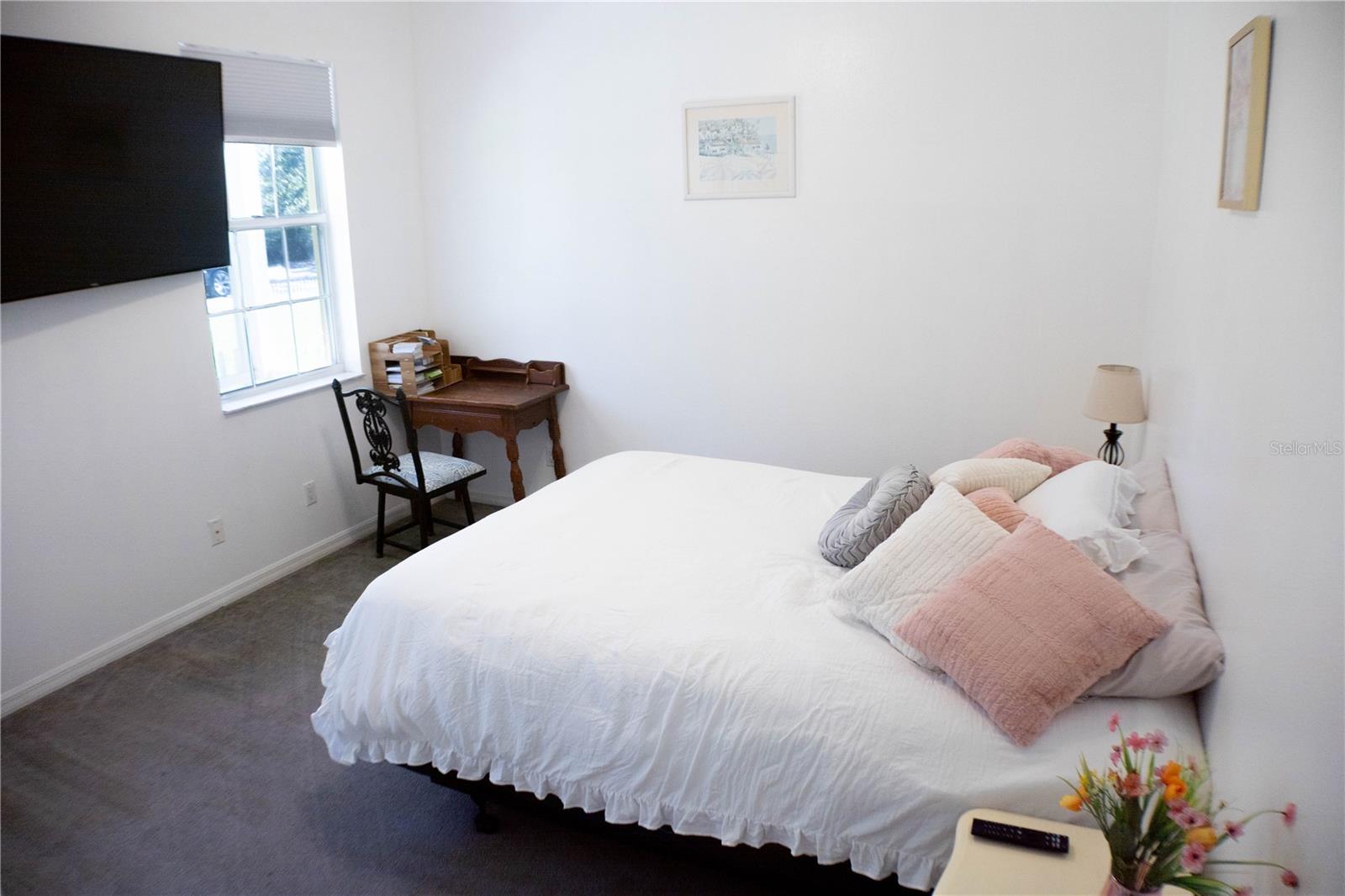 Image 22 of 44 For 16475 Kids Ave