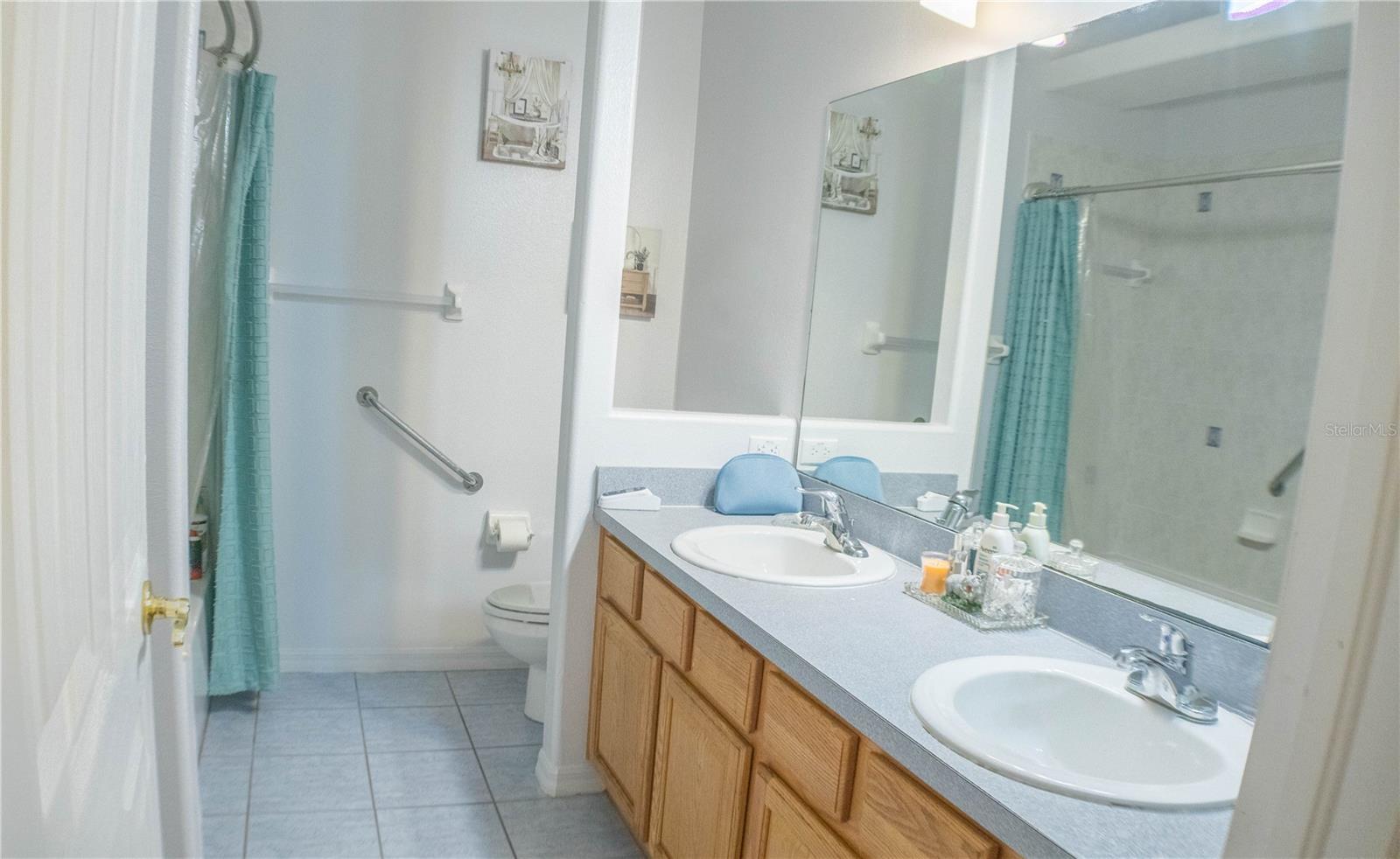 Image 27 of 44 For 16475 Kids Ave