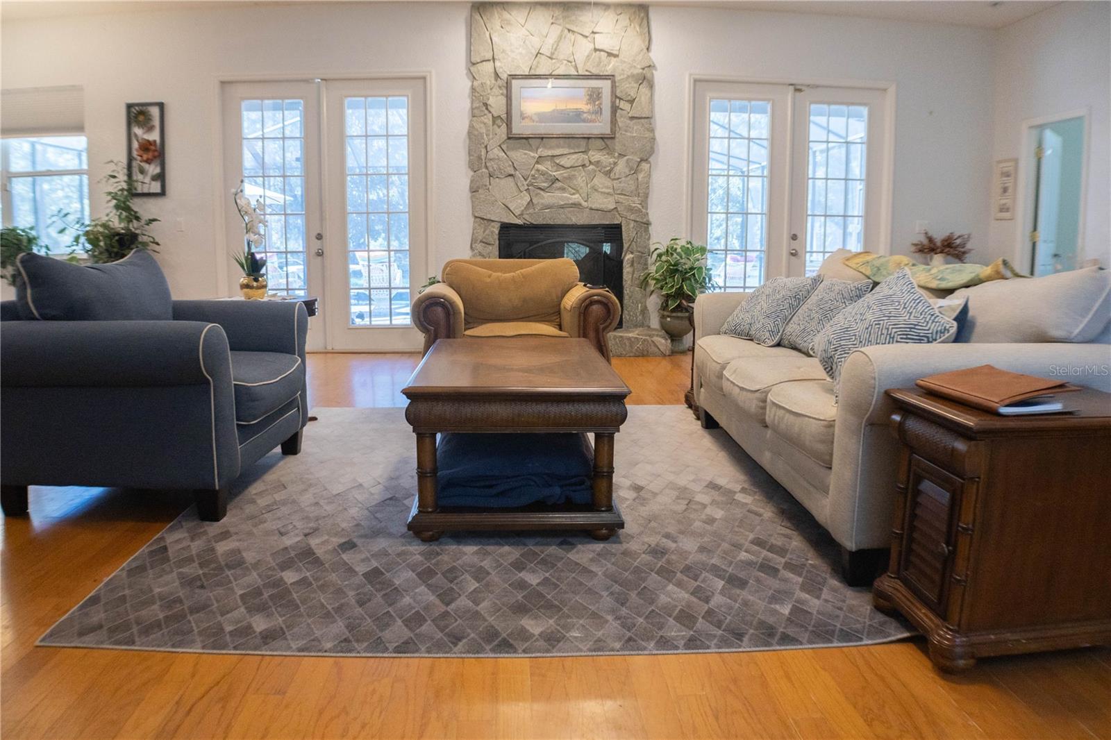 Image 6 of 44 For 16475 Kids Ave